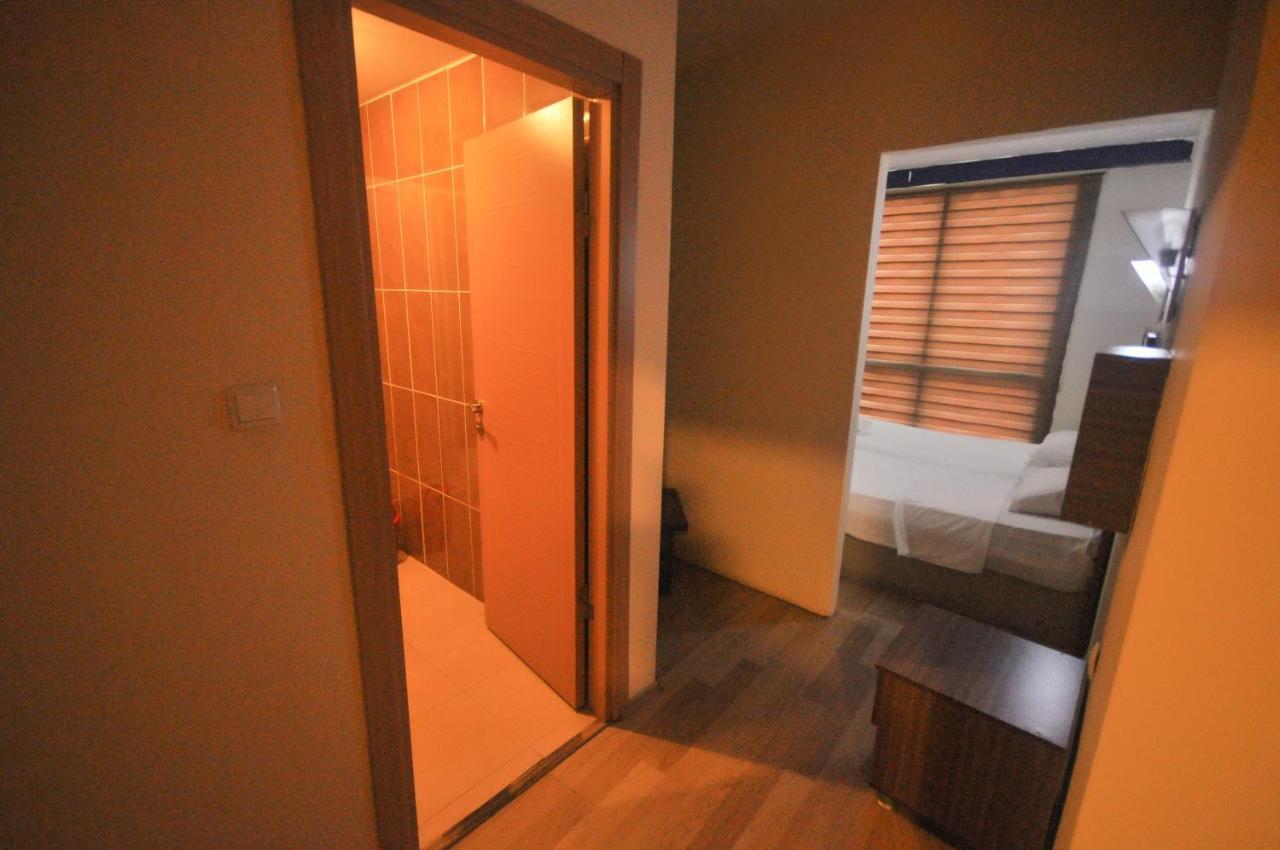Blue Hotel Istanbul Bagian luar foto